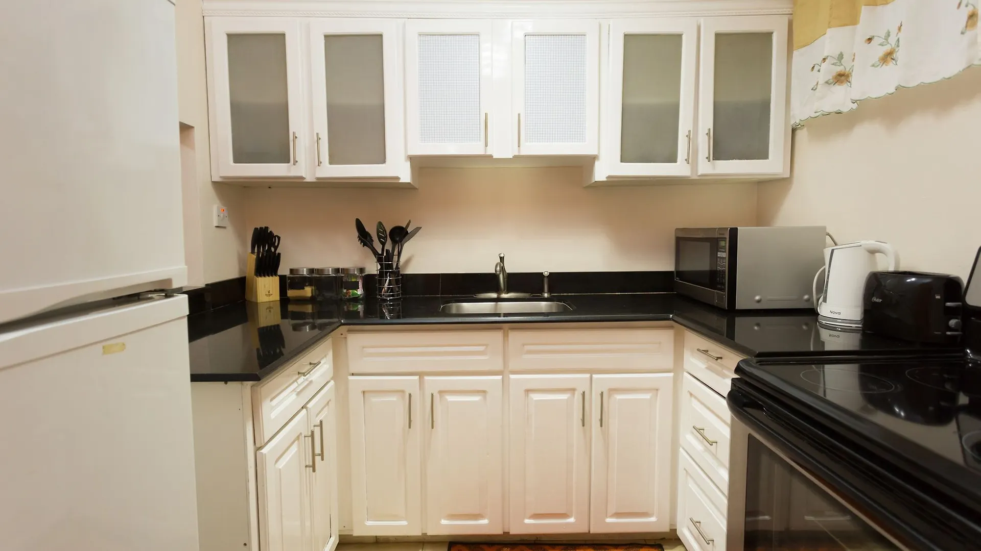 Apartamento The Embassy Luxury Apt Crystal Towers II Kingston